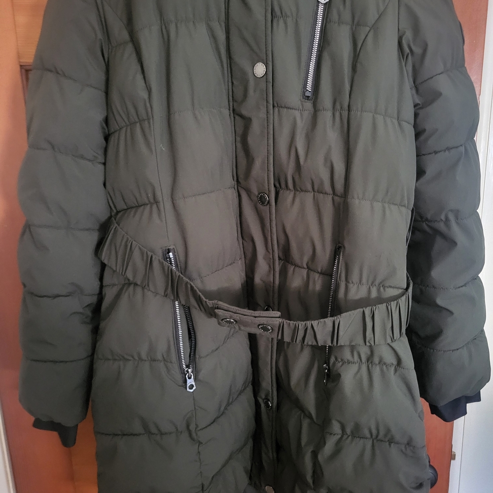 Women's Olive Puffer Jacket